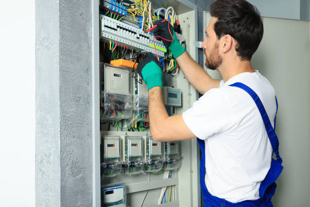 Best Electrical Installation Contractor  in El Paso, IL